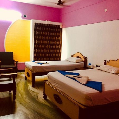 Arunaalaya Residency 호텔 Tiruvannāmalai 외부 사진