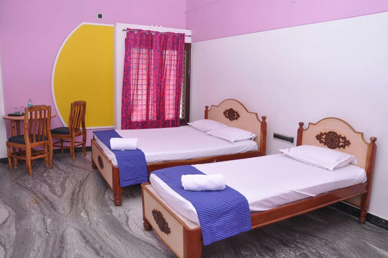 Arunaalaya Residency 호텔 Tiruvannāmalai 외부 사진
